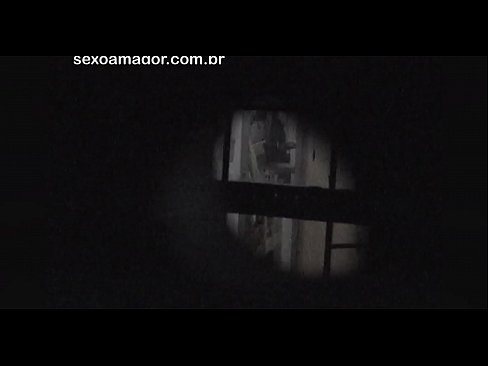 ❤️ Blondi saa salaa videokuvaa naapuruston tirkistelijältä piilossa onttojen tiilien takana ☑ Super seksi at porn fi.fuxporn-com.ru ❌❤